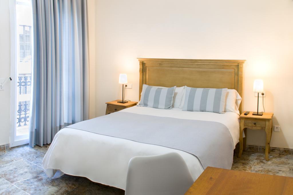 Hostal Portofino 아레니스 데 마르 외부 사진