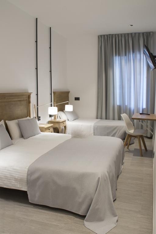 Hostal Portofino 아레니스 데 마르 외부 사진